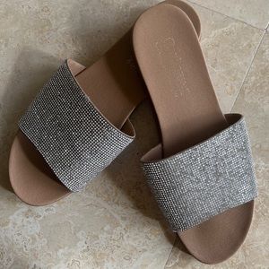 Catherine Malandrino rhinestone slides 9M New